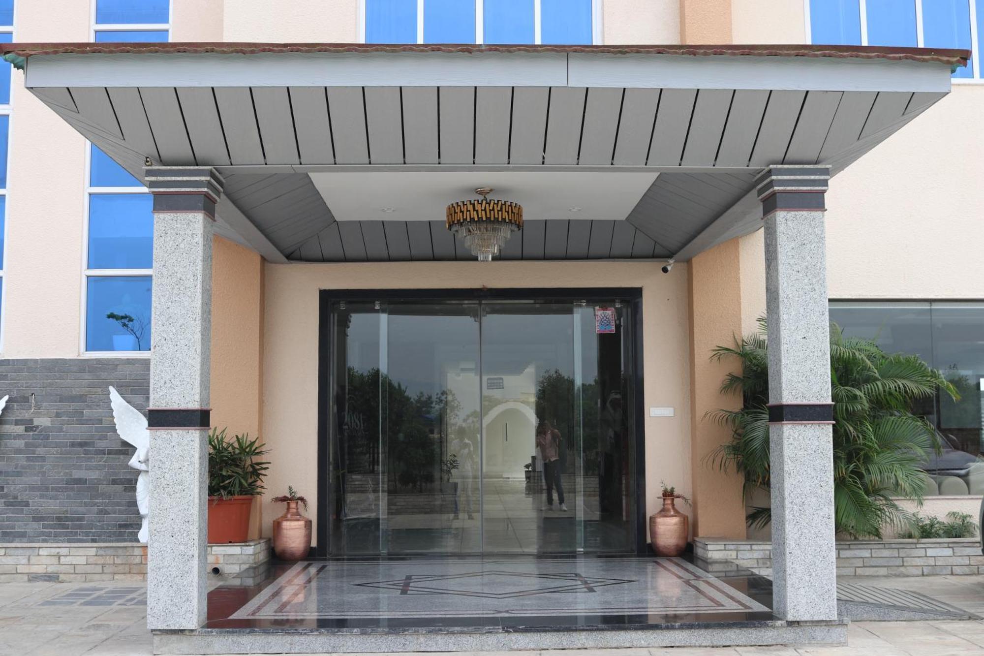 بهاراتبور Galaxy Garden Resort المظهر الخارجي الصورة